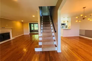 143 Seneca Dr, Pittsburgh, PA 15228 - Photo 5