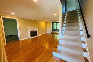 143 Seneca Dr, Pittsburgh, PA 15228 - Photo 13