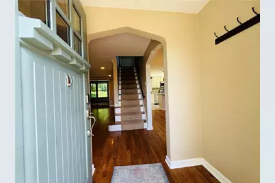 143 Seneca Dr, Pittsburgh, PA 15228 - Photo 3