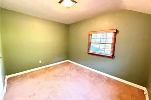 143 Seneca Dr, Pittsburgh, PA 15228 - Photo 41