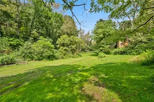 5740 Mamont Rd, Murrysville, PA 15668 - Photo 9