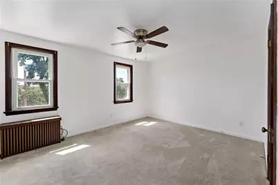 2921 Daniels St, Pittsburgh, PA 15210 - Photo 13