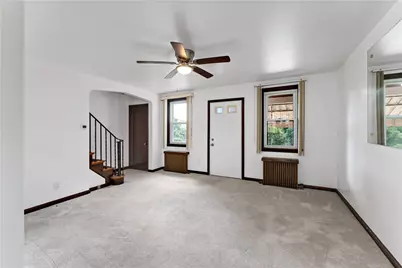 2921 Daniels St, Pittsburgh, PA 15210 - Photo 3