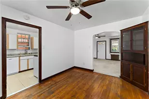 2921 Daniels St, Pittsburgh, PA 15210 - Photo 7
