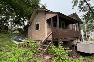 535 E Washington St, Rochester, PA 15074 - Photo 9