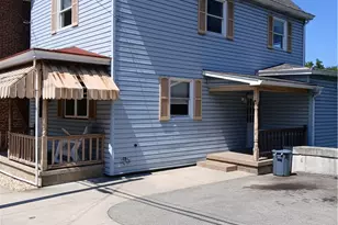 186 Main St, Hempfield Township, PA 15611 - Photo 3