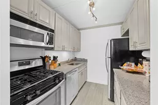 1160 Bower Hill Rd, Pittsburgh, PA 15243 - Photo 17
