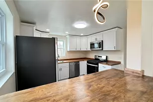 140 Orchard Dr, Pittsburgh, PA 15235 - Photo 7