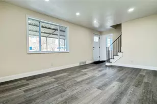 140 Orchard Dr, Pittsburgh, PA 15235 - Photo 3