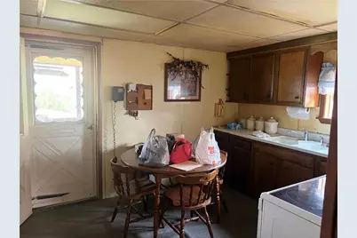 260 6th St, California, PA 15419 - Photo 9