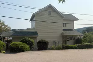 260 6th St, California, PA 15419 - Photo 3