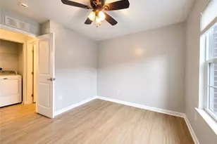 1502 Pointe View Dr, Adams Township, PA 16046 - Photo 35