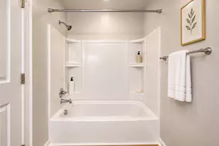 1502 Pointe View Dr, Adams Township, PA 16046 - Photo 27