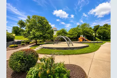 1502 Pointe View Dr, Adams Township, PA 16046 - Photo 45