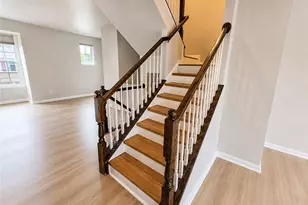 1502 Pointe View Dr, Adams Township, PA 16046 - Photo 17