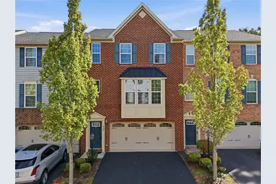 1502 Pointe View Dr, Adams Township, PA 16046 - Photo 7