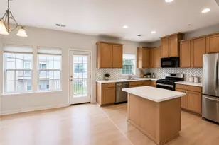 1502 Pointe View Dr, Adams Township, PA 16046 - Photo 7