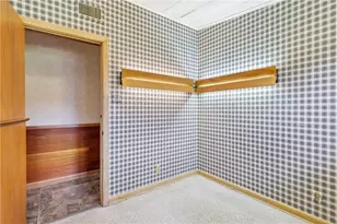 182 Upland Dr, Neshannock Township, PA 16105 - Photo 27