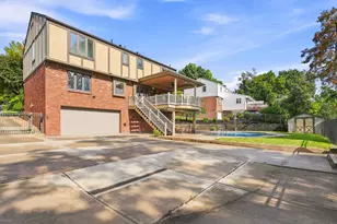 238 Oak Entrance Dr, Jefferson Hills, PA 15025 - Photo 41