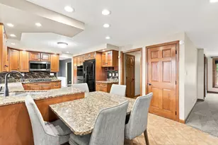 238 Oak Entrance Dr, Jefferson Hills, PA 15025 - Photo 15