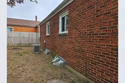 11 Fairfield Ct, Pittsburgh, PA 15201 - Photo 3