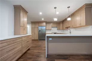 9843 Woodland Rd N, Pittsburgh, PA 15237 - Photo 11