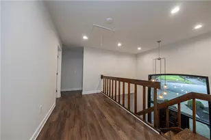 9843 Woodland Rd N, Pittsburgh, PA 15237 - Photo 21