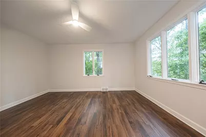 9843 Woodland Rd North, Pittsburgh, PA 15237 - Photo 23