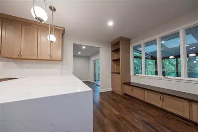 9843 Woodland Rd North, Pittsburgh, PA 15237 - Photo 15