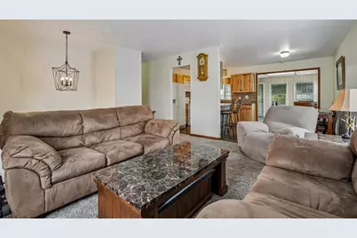 201 Frew Road, Slippery Rock, PA 16117 - Photo 9