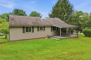 4 Holyoke Dr, Greensburg, PA 15601 - Photo 21