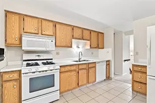 4 Holyoke Dr, Greensburg, PA 15601 - Photo 3