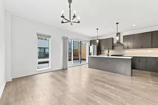 5571 Berlin Wy, Pittsburgh, PA 15201 - Photo 13
