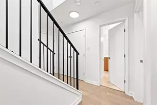 5571 Berlin Wy, Pittsburgh, PA 15201 - Photo 5