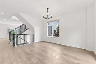 5571 Berlin Wy, Pittsburgh, PA 15201 - Photo 15