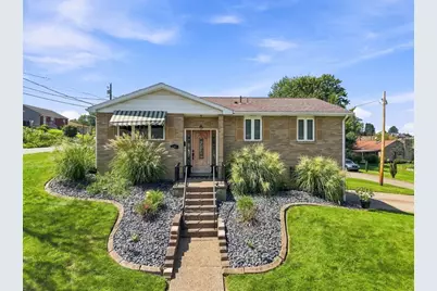 1011 Maryland Ave, Jeannette, PA 15644 - Photo 1