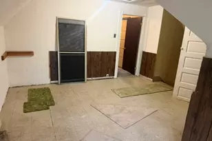617 Florence Ave, Pittsburgh, PA 15202 - Photo 13