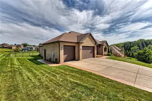 7353 Natalie Ln, North Huntingdon, PA 15642 - Photo 45