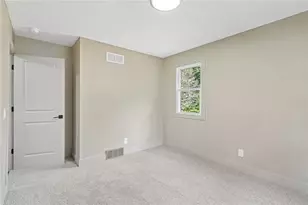 1130 Blue Sky Dr, Neshannock Township, PA 16105 - Photo 21