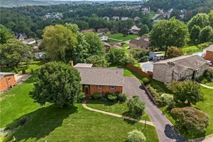 806 Longvue Dr, Chartiers, PA 15342 - Photo 5