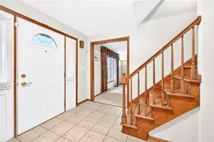 1502 Woodview Dr, Unity Township, PA 15601 - Photo 5