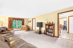 1502 Woodview Dr, Unity Township, PA 15601 - Photo 19