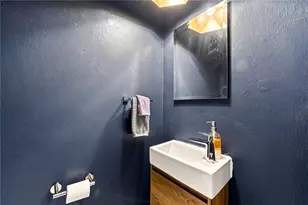 108 Valiant Dr, Pittsburgh, PA 15235 - Photo 15
