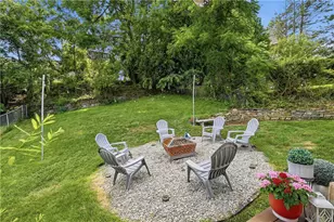 259 Meadowdell Dr, Pittsburgh, PA 15227 - Photo 33