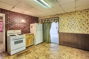 102 13th St, Ellwood City, PA 16117 - Photo 13