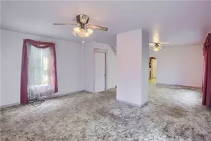 102 13th St, Ellwood City, PA 16117 - Photo 9
