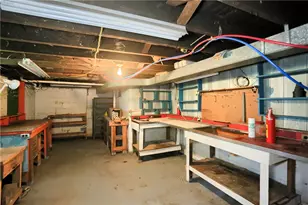 102 13th St, Ellwood City, PA 16117 - Photo 35