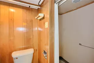 102 13th St, Ellwood City, PA 16117 - Photo 37