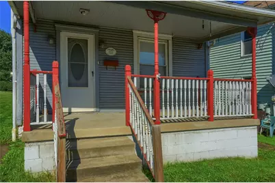 102 13th St, Ellwood City, PA 16117 - Photo 3