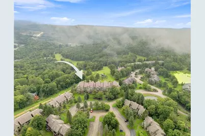 5312 Summit Dr, Hidden Valley, PA 15502 - Photo 3